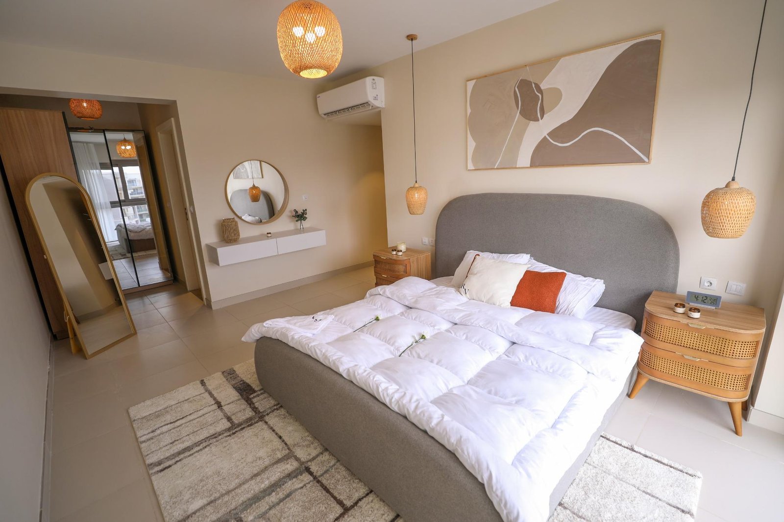 Marassi 2BR pool view
